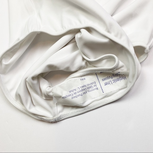 ❌SOLD❌ [ASOS] High Deep Plunge One Piece Swimsuit - Picture 8 of 9